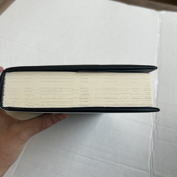 Bury Our Bones in the Midnight Soil by V. E. Schwab TOR HC 1st Ed. 2025 SIGNED - Picture 4 of 8